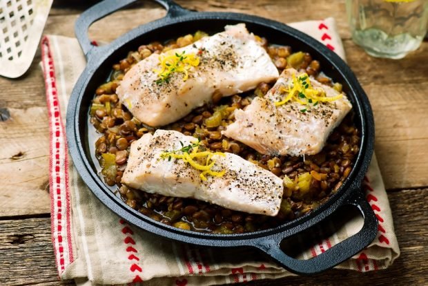 Cod with lentils in the oven