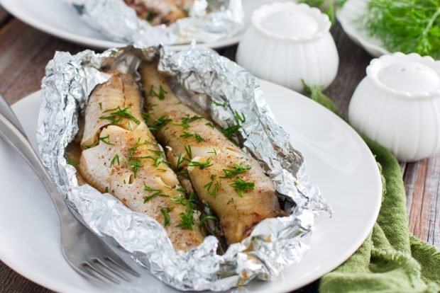 Baked pollock in foil