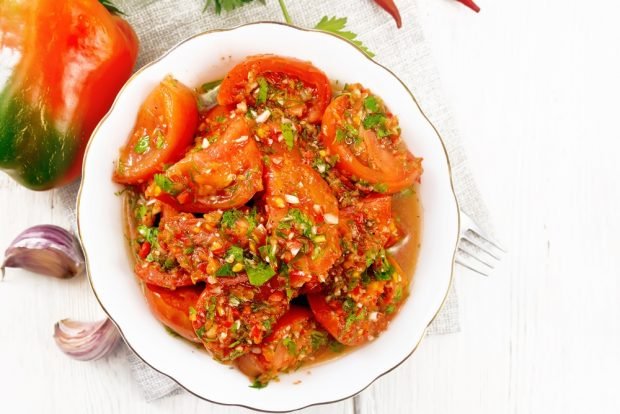 Korean tomatoes with greens