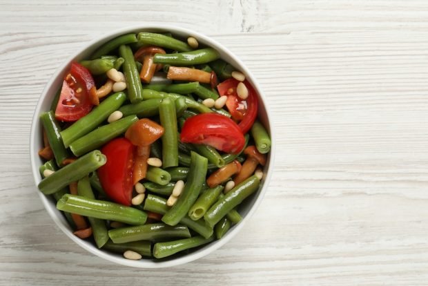 Podge beans, tomatoes and mushrooms