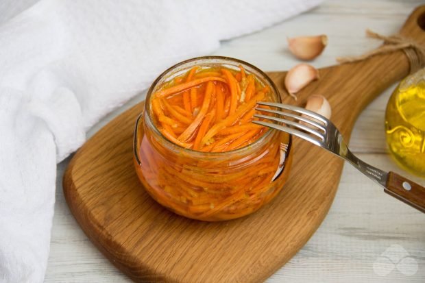 Spicy carrot salad for the winter
