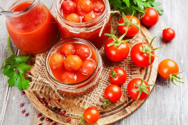 Tomatoes in your own juice without a skin for the winter