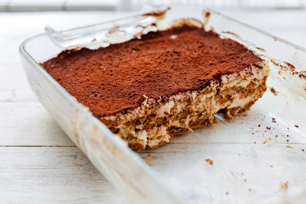 Vegan tiramisu