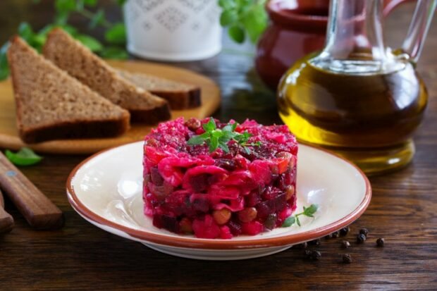 Vinegret salad with mustard